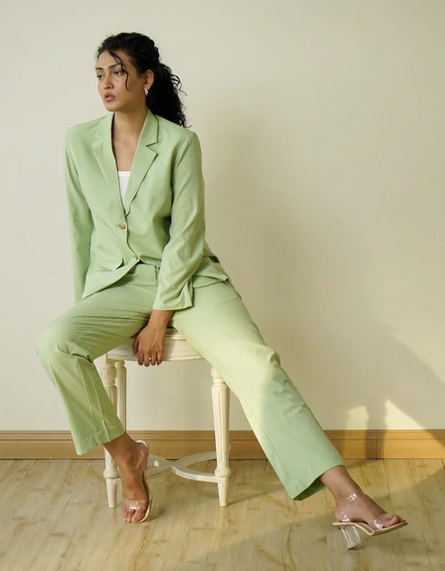 BASIC BLAZER
